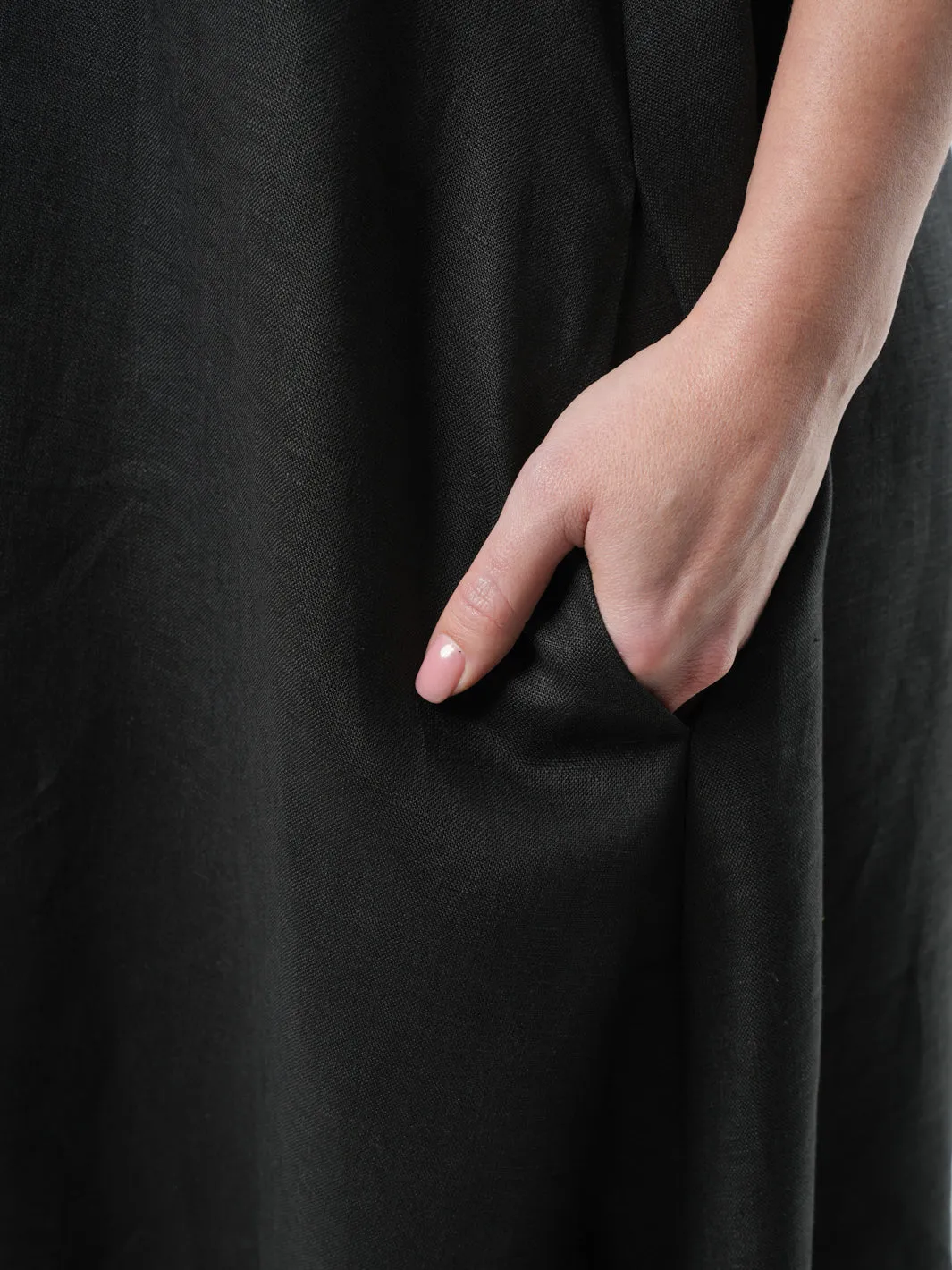 Black Linen Maxi Dress With Large Collar