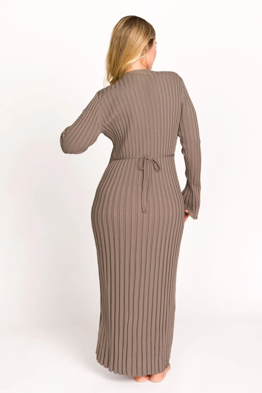 Colette Premium Long Sleeved Ribbed Knit Maxi Dress in Mocha Slate - Bump Friendly