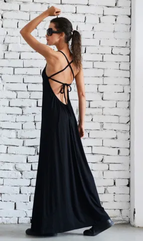 Elegant Long Black Dress With Open Back